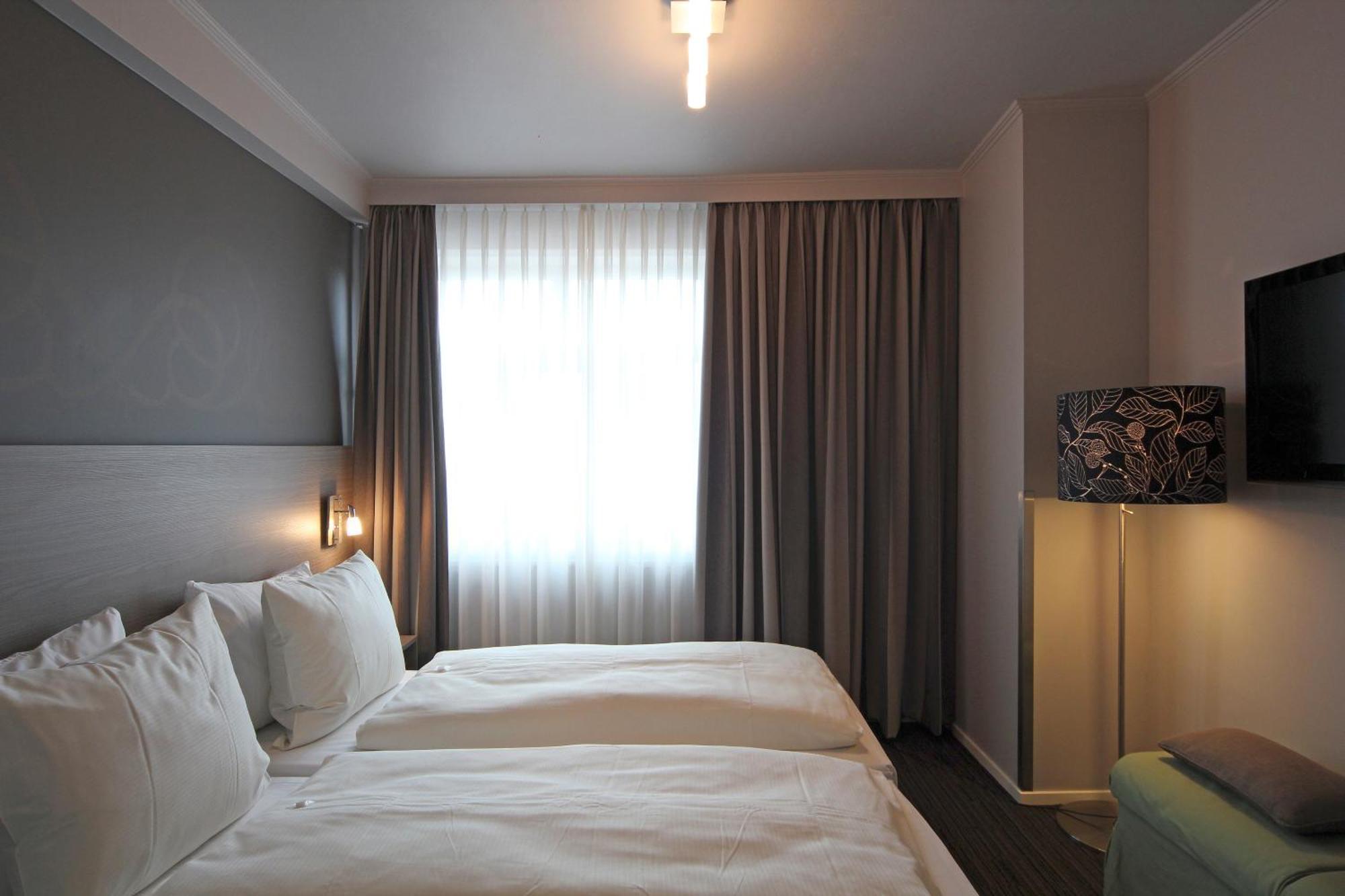 Grand Hotel Monopole Valkenburg aan de Geul Rom bilde